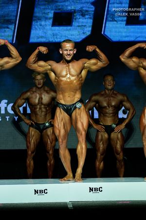CLASSIC PHYSIQUE 178